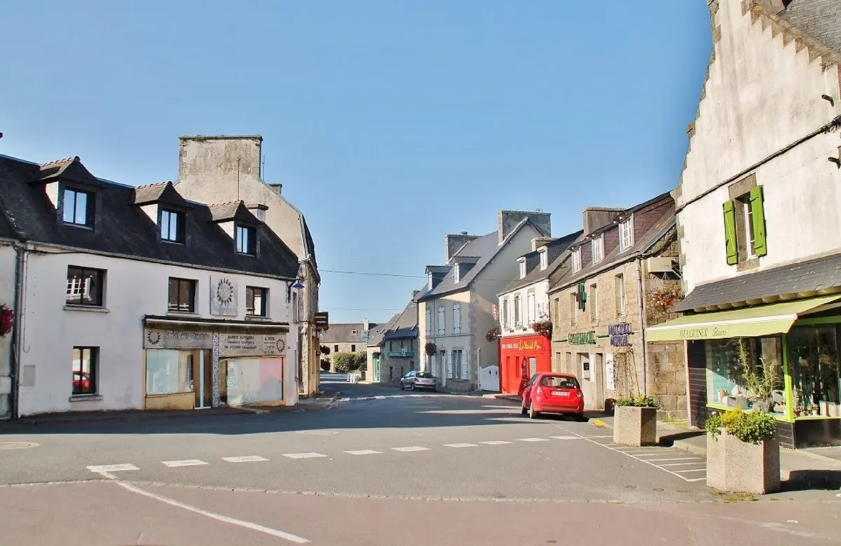 Enclos paroissiaux du Finistère : comparatif Nord vs Sud