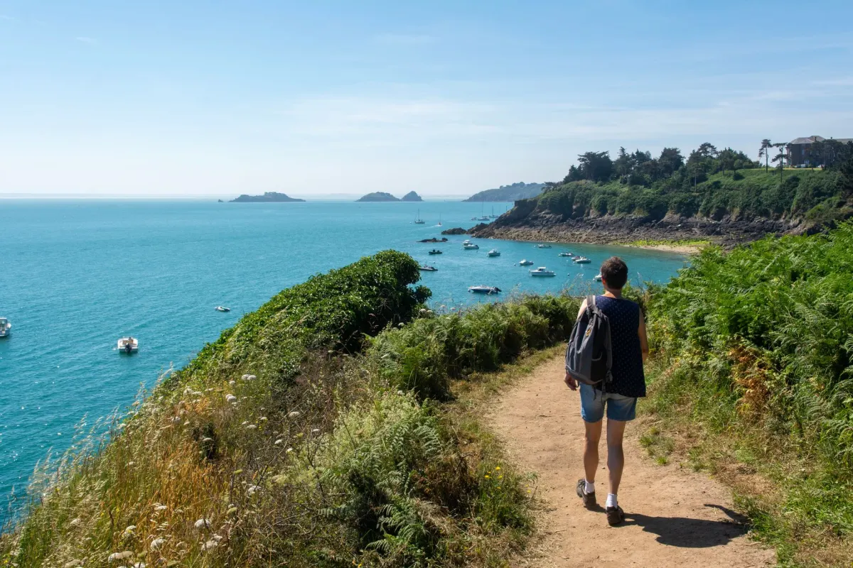 Randonnées d’une journée autour du Golfe du Morbihan : top 10